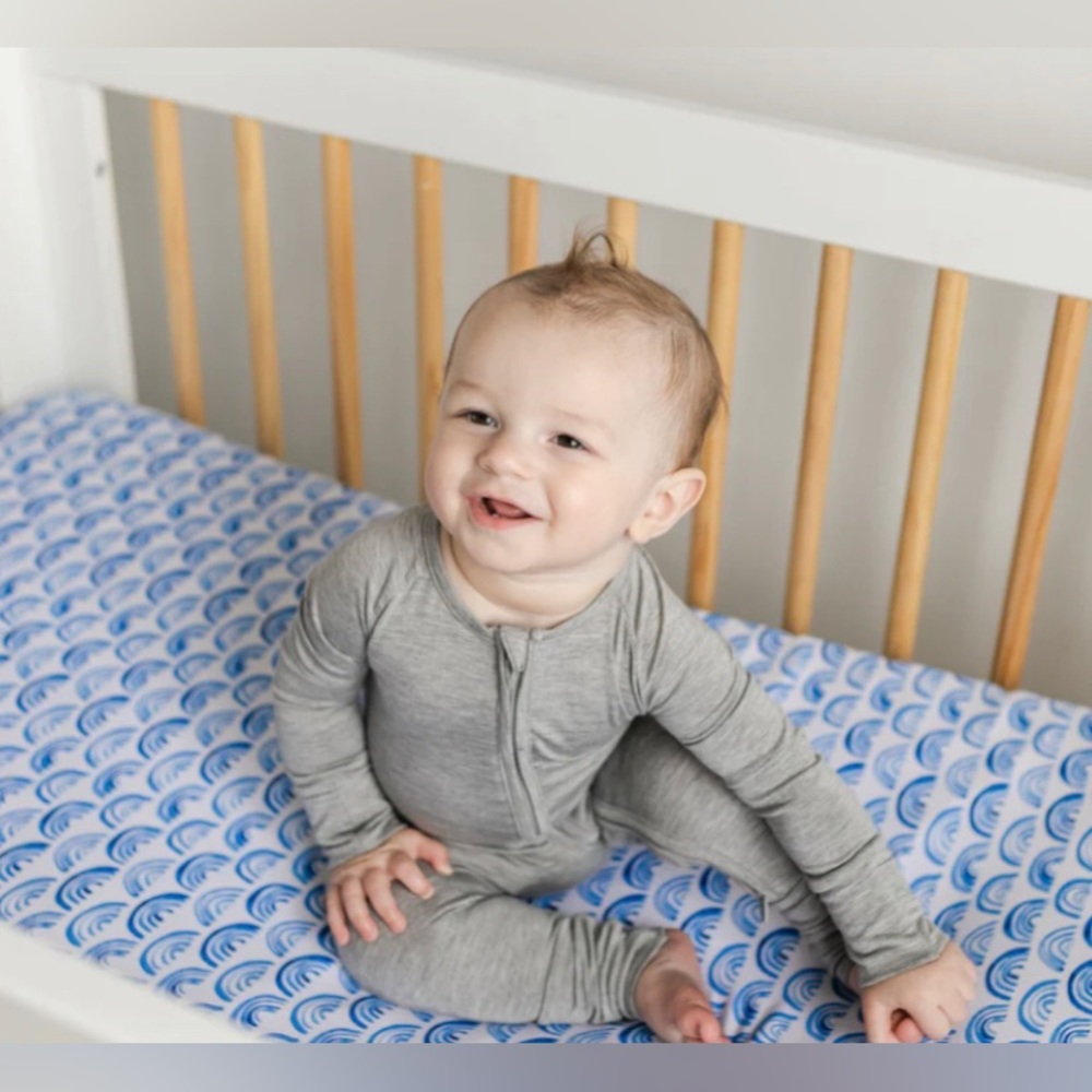 🌈💙LS Blue Rainbow Crib Sheet💙🌈